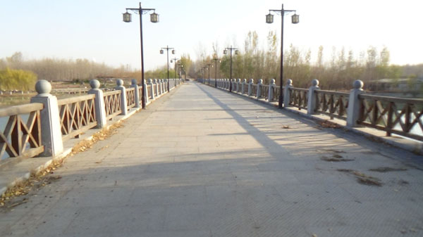 ���̰���